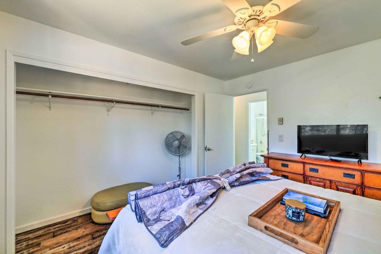 Hideaway With Game And Mtn Views! Ferienhaus *
